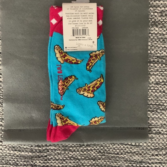 Socks - Picture 3 of 7